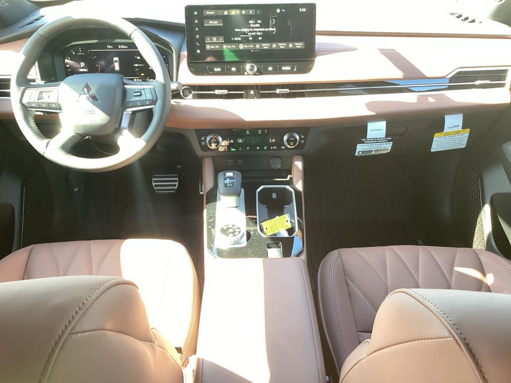 New 2025 Mitsubishi Outlander SEL AWD/4WD image 10