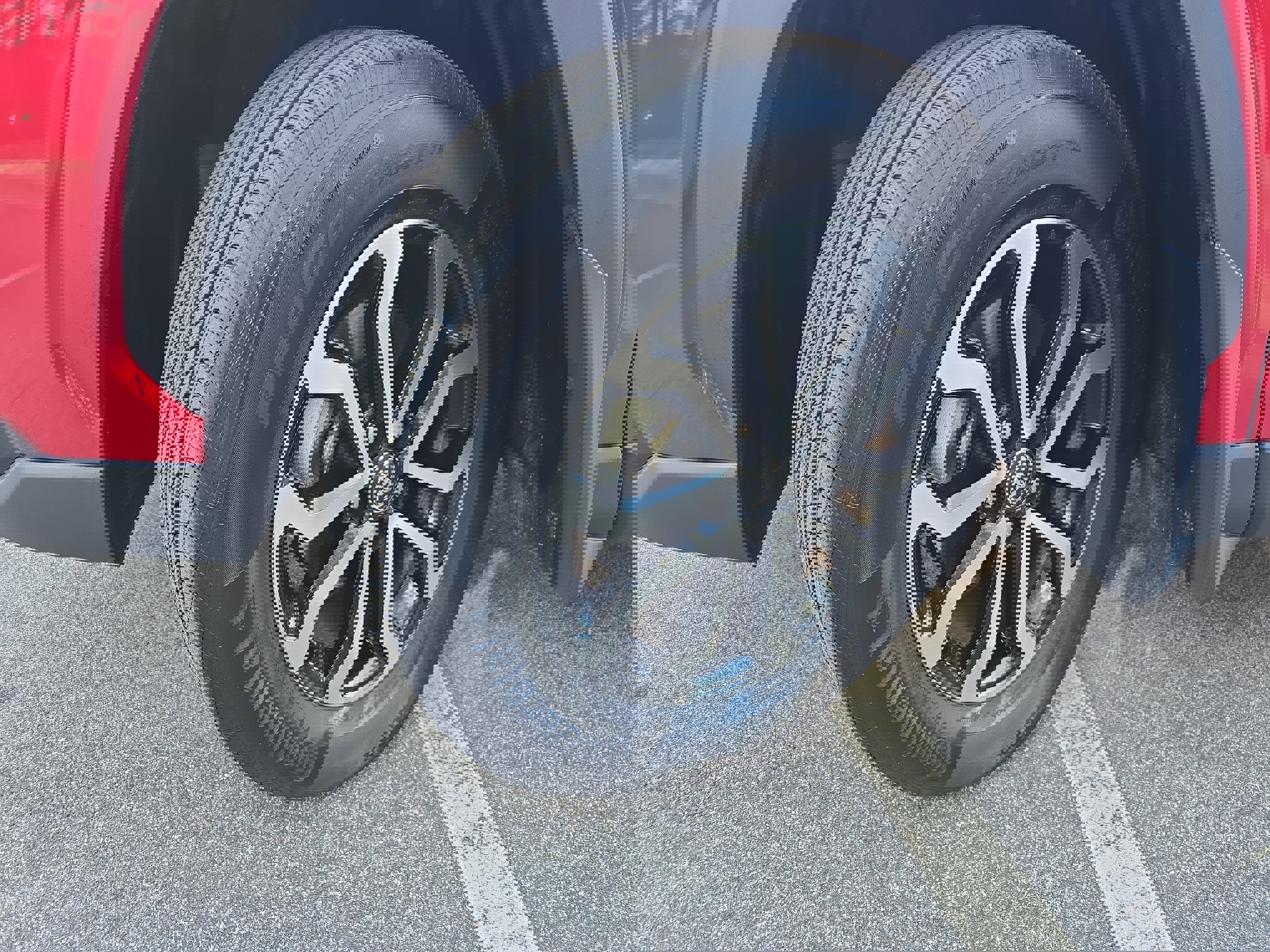 Used 2025 Toyota Corolla Cross AWD Hybrid image 34