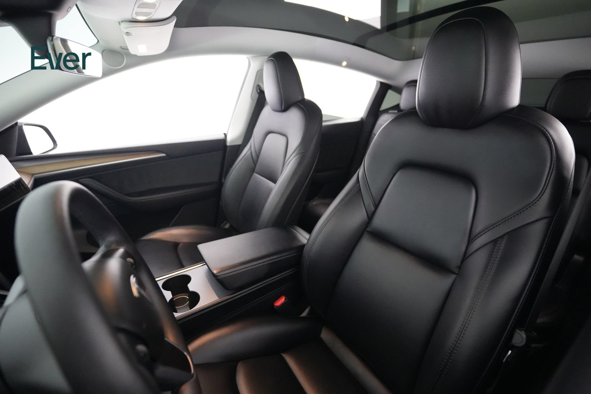 Used 2023 Tesla Model Y Long Range AWD/4WD image 4