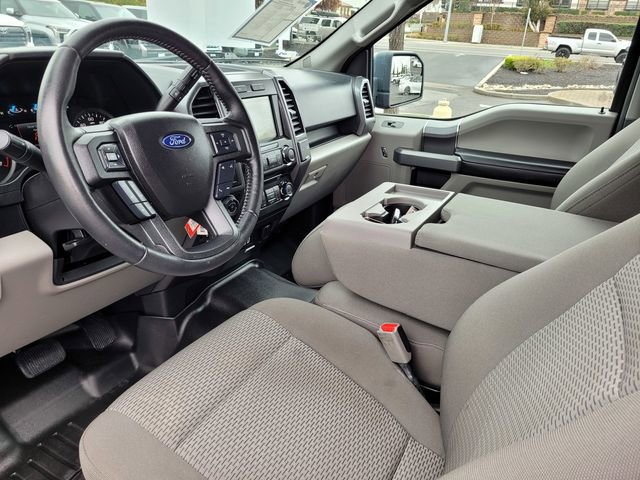 Used 2017 Ford F150 XLT w/ Equipment Group 302A Luxury image 12