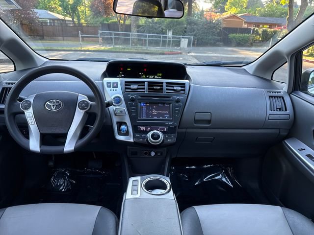 Used 2012 Toyota Prius V Three FWD image 12
