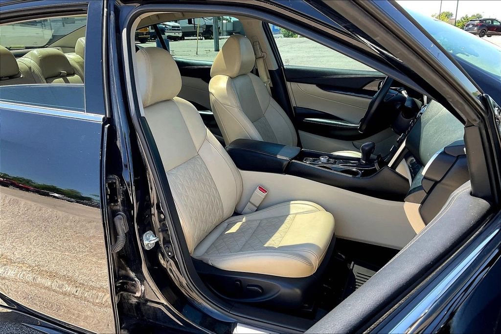 Used 2022 Nissan Maxima Platinum FWD image 7