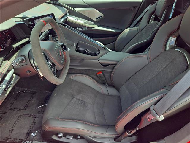 Certified 2020 Chevrolet Corvette Stingray Premium Cpe w/ 3LT Preferred Equipment Group RWD image 16