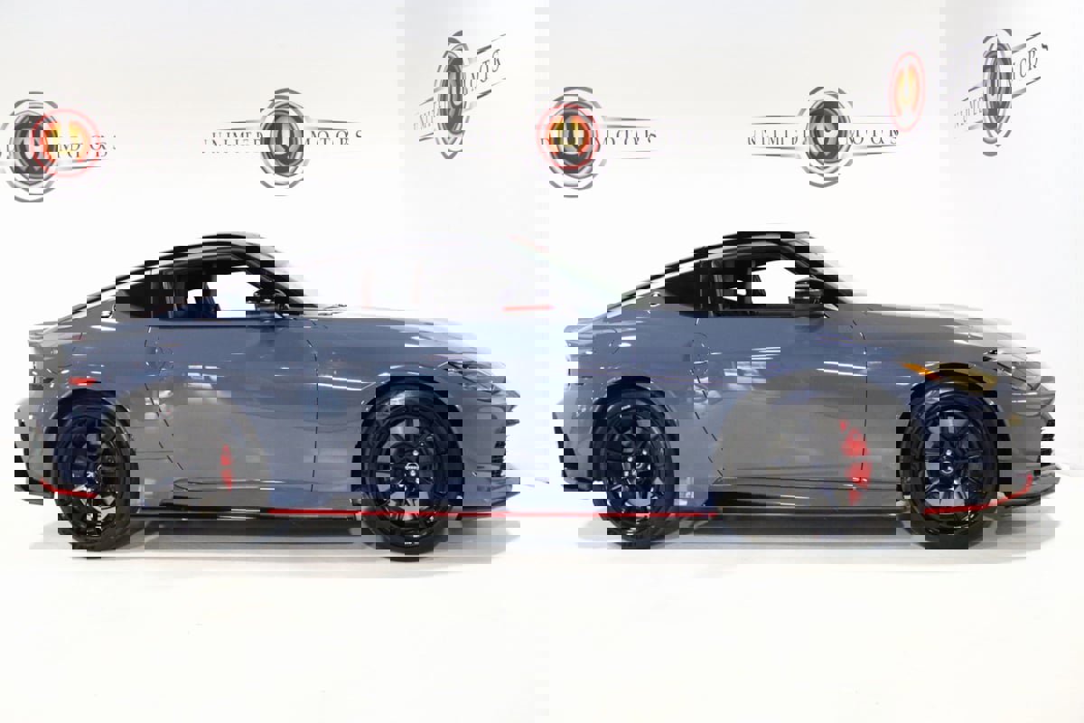 Used 2024 Nissan Z NISMO w/ Floor Mat Package image 11