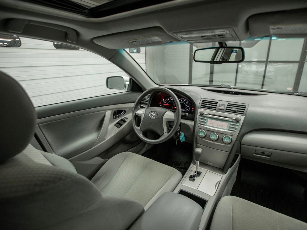 Used 2008 Toyota Camry LE image 13