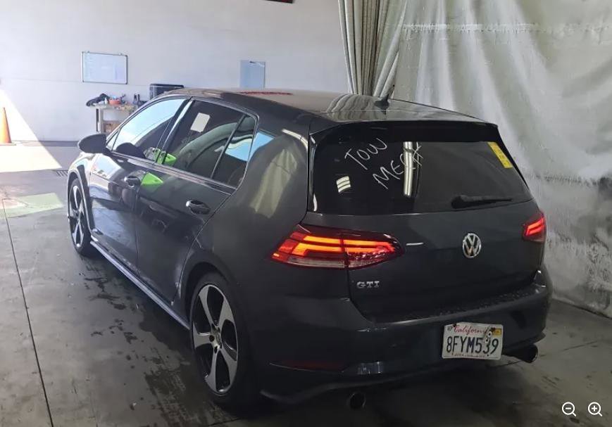 Used 2018 Volkswagen GTI S image 4