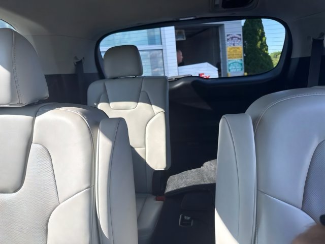 Certified 2023 Kia Telluride S w/ S Sunroof Package AWD/4WD image 19