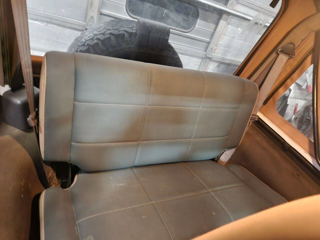 Used 2000 Jeep Wrangler Sahara image 9