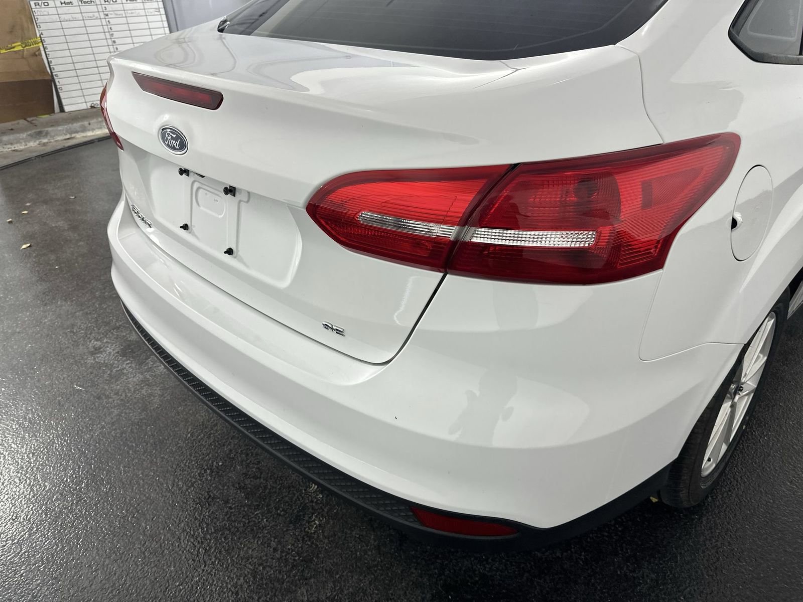 Used 2018 Ford Focus SE FWD image 26