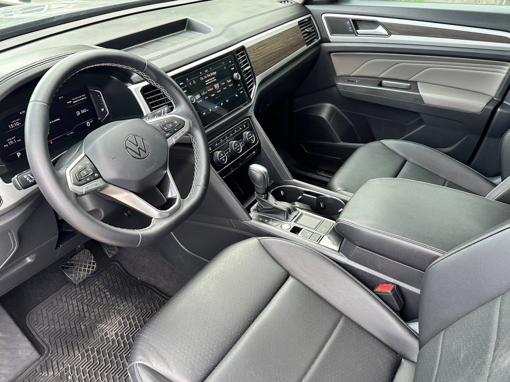 Used 2023 Volkswagen Atlas SE image 7