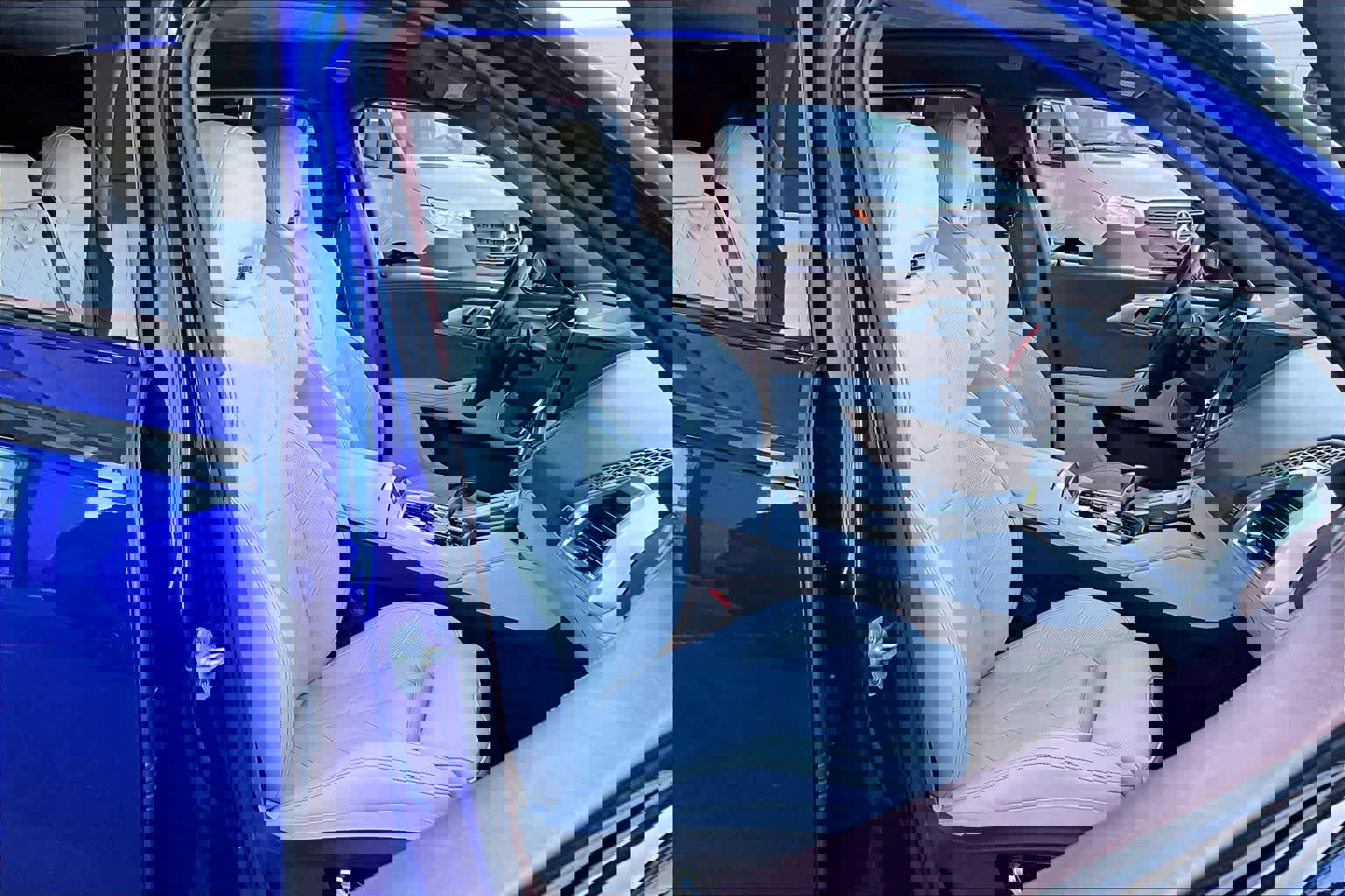 Used 2025 BMW XM AWD/4WD image 9