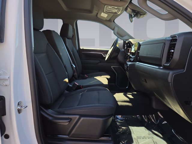 Certified 2026 Chevrolet Silverado 1500 LT w/ Z71 Off-Road Package AWD/4WD image 17