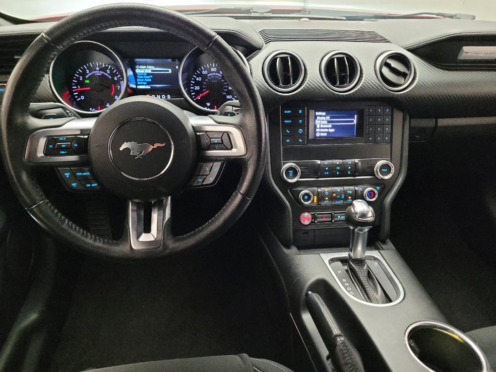 Used 2019 Ford Mustang Coupe RWD image 22
