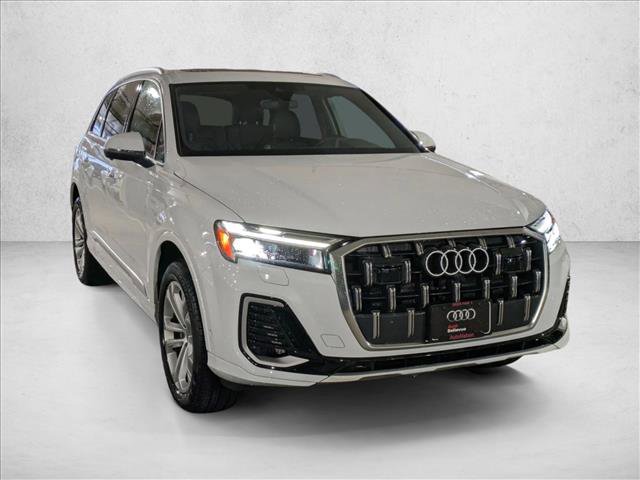 Certified 2025 Audi Q7 3.0T Premium w/ Convenience Package image 3
