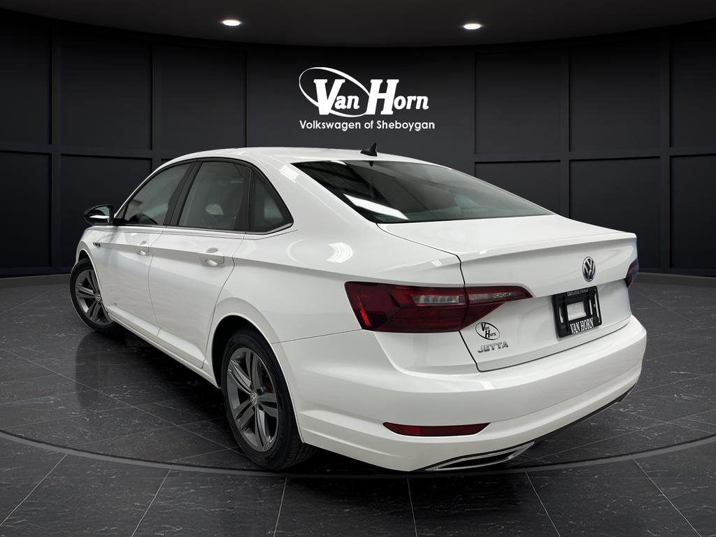 Used 2020 Volkswagen Jetta R-Line w/ R-Line Cold Weather Package FWD image 5