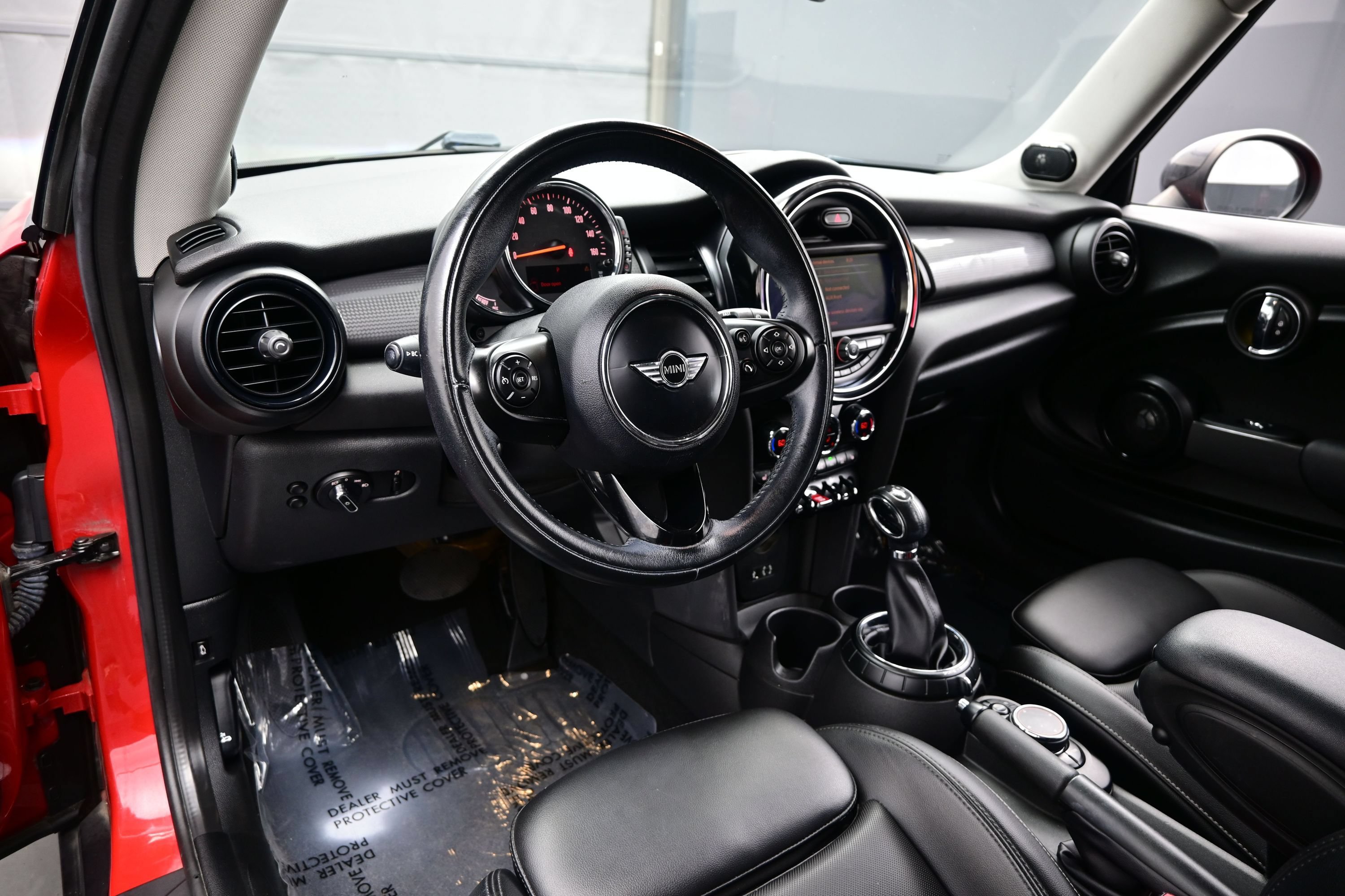 Used 2015 MINI Cooper 2-Door Hardtop FWD image 11