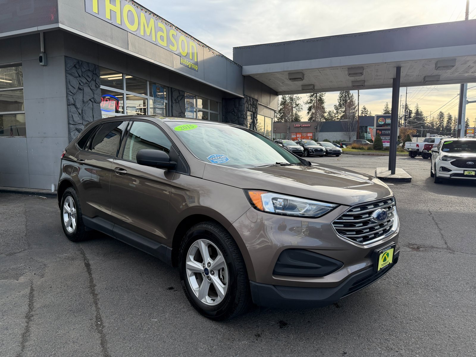 Used 2019 Ford Edge SE image 7