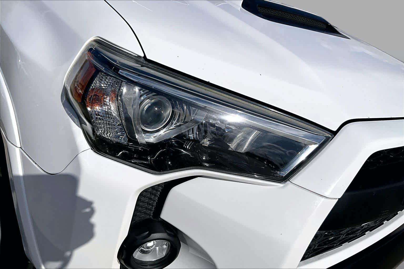 Used 2020 Toyota 4Runner TRD Pro AWD/4WD image 26