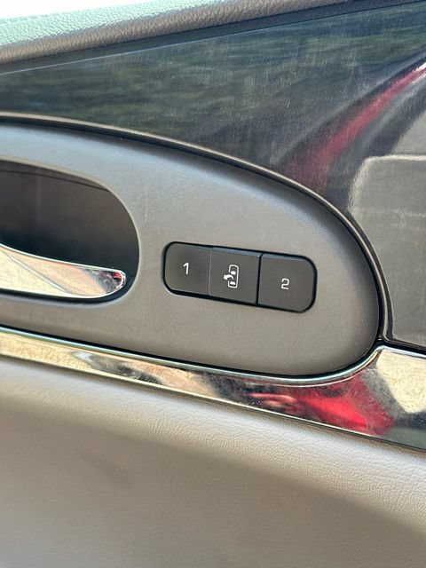 Used 2015 Buick Enclave Premium w/ Trailering Package AWD/4WD image 36