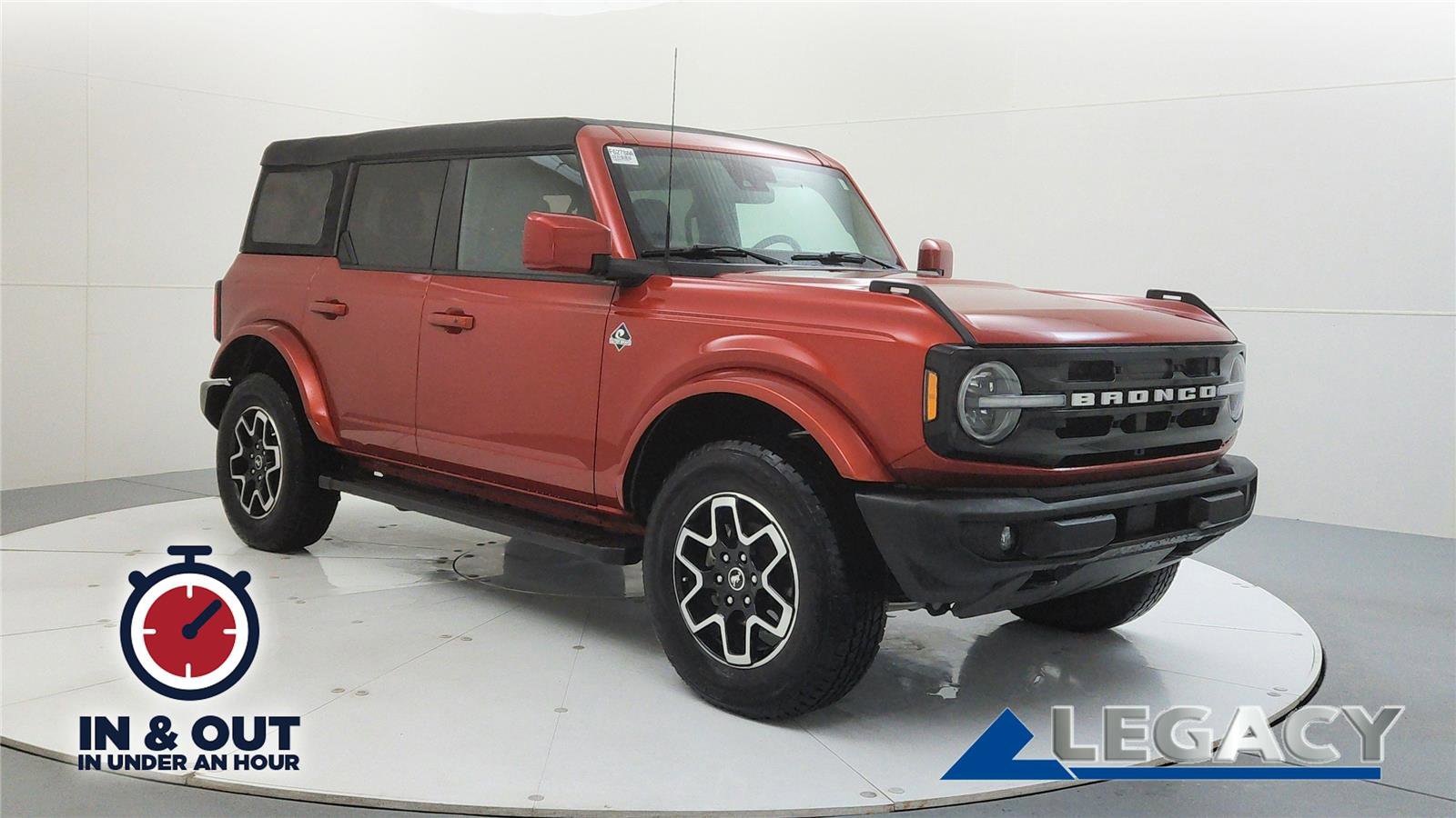 Used 2023 Ford Bronco Outer Banks image 1