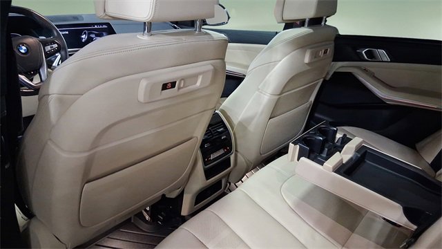 Used 2021 BMW X5 xDrive40i w/ Convenience Package image 23