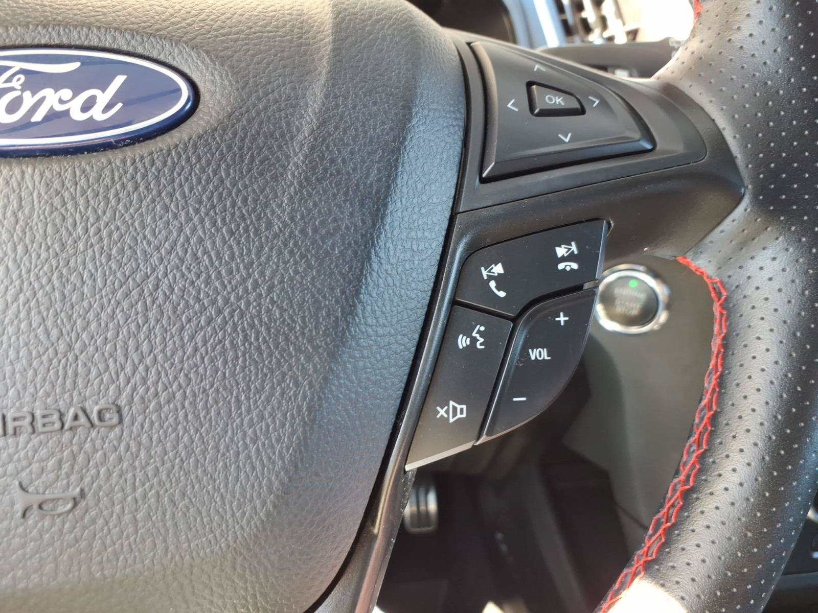Used 2022 Ford Edge ST-Line w/ Class II Trailer Tow Package AWD/4WD image 23
