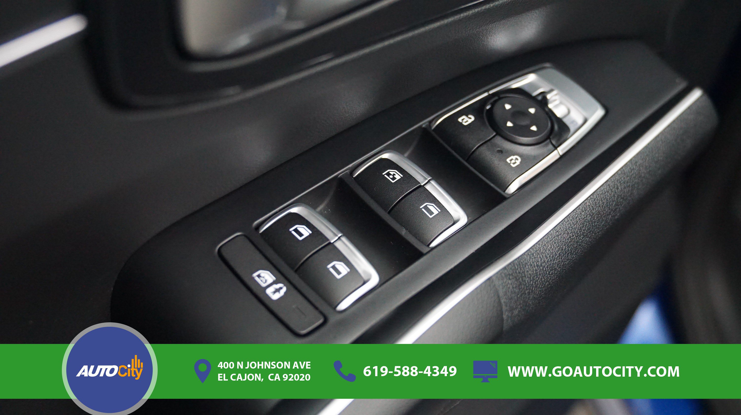 Used 2022 Kia Sorento S FWD image 19