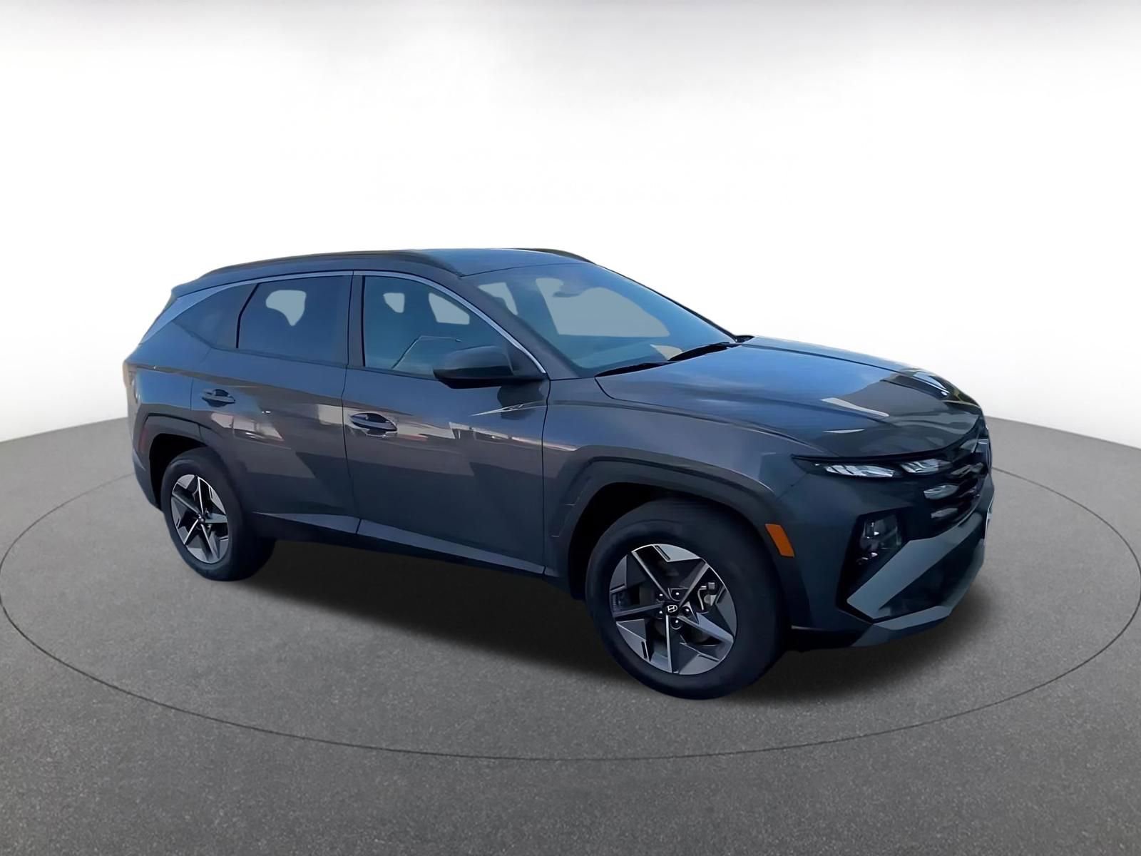 Used 2025 Hyundai Tucson SEL AWD/4WD image 2