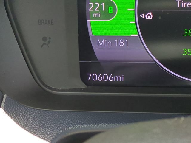 Used 2022 Chevrolet Bolt EUV Premier w/ Sun & Sound Package FWD image 34