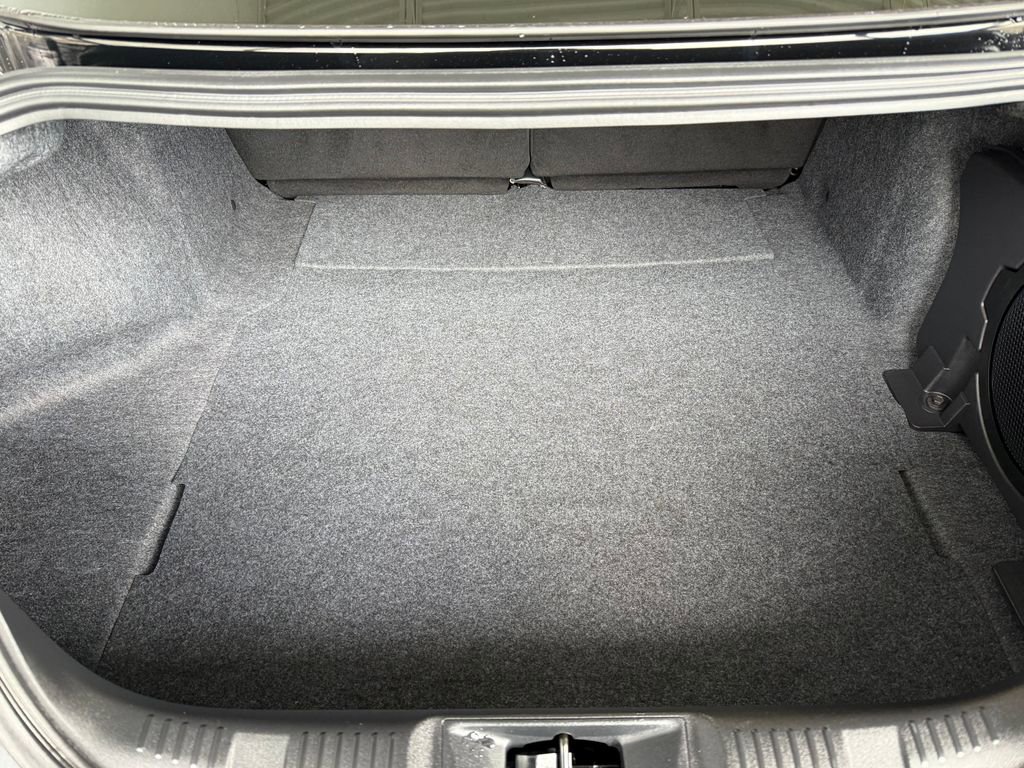 Used 2025 Ford Mustang GT Premium image 12