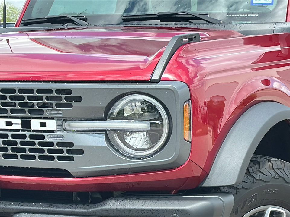 Used 2025 Ford Bronco Badlands image 4