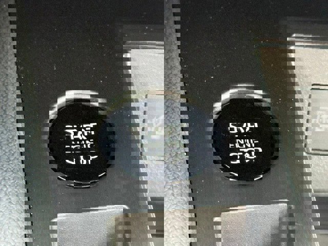 New 2025 Nissan Kicks SR w/ SR Premium Package image 29