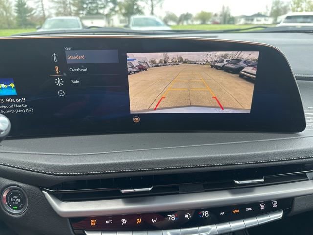 Used 2025 Cadillac XT4 Premium Luxury image 15