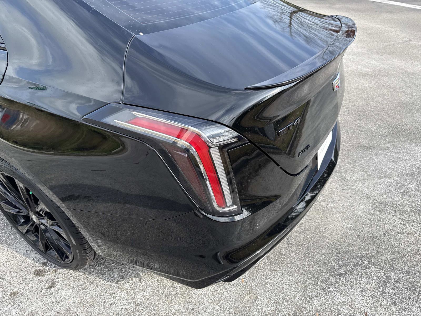 Used 2025 Cadillac CT4 V w/ LPO, ONYX Package image 11