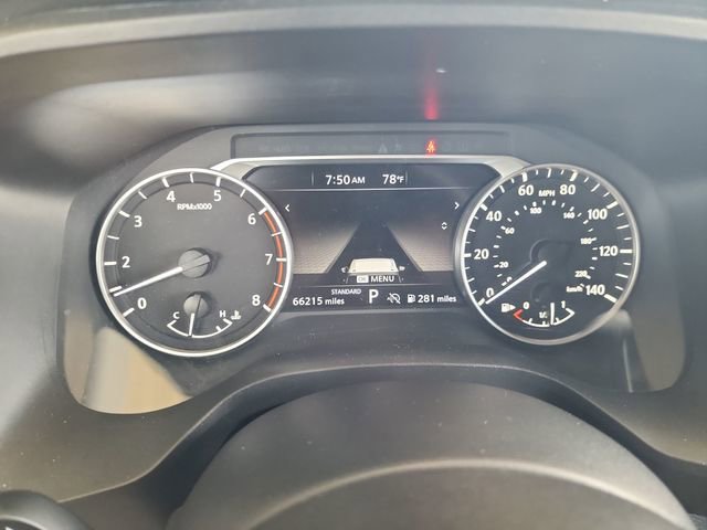 Used 2024 Nissan Rogue SV image 15
