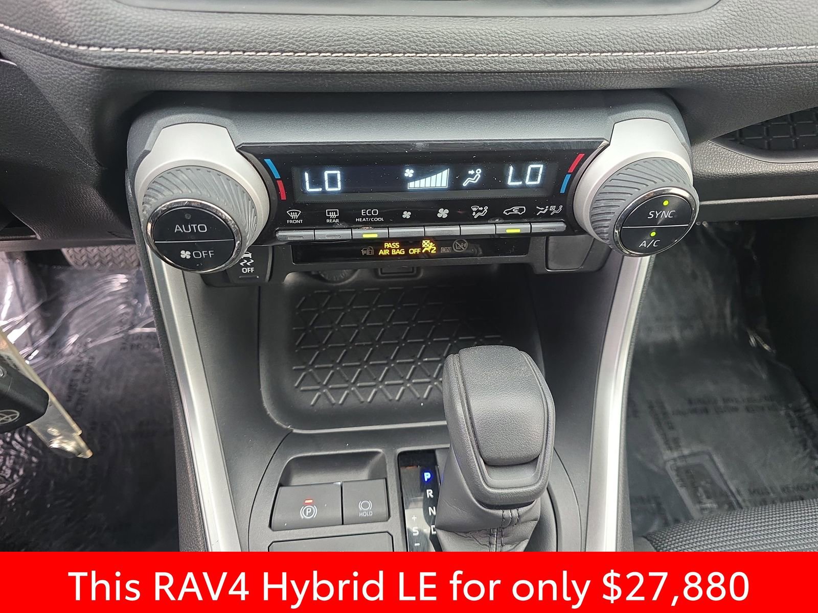 Used 2023 Toyota RAV4 LE image 30