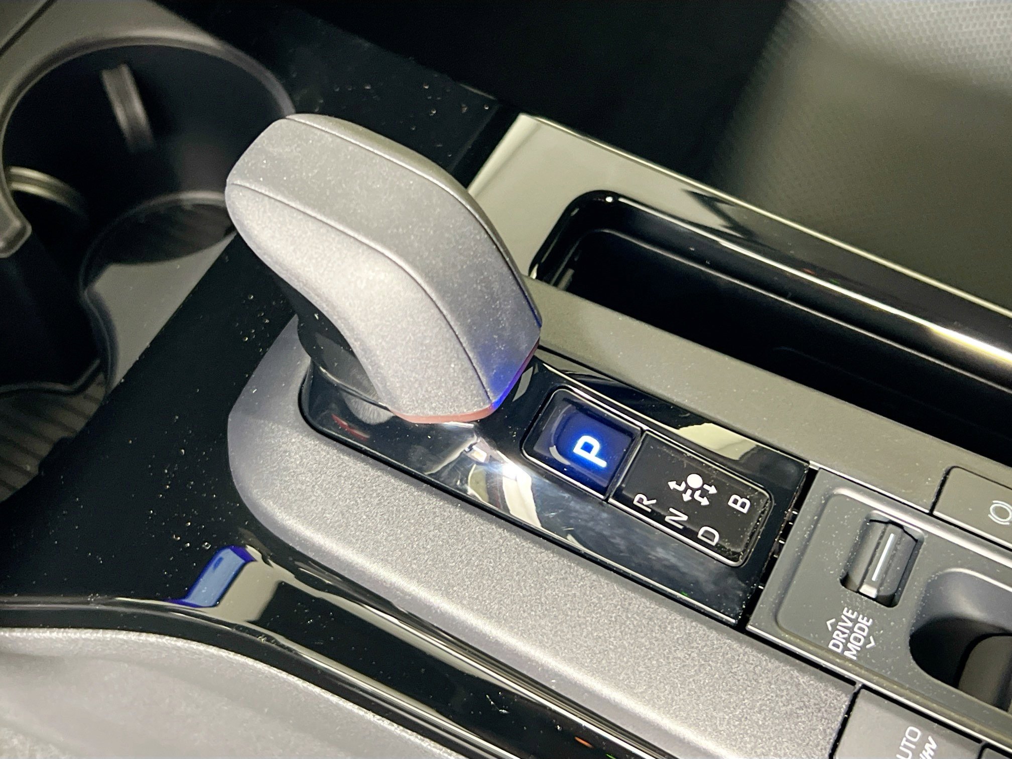 New 2026 Toyota Prius Plug-In Hybrid image 25