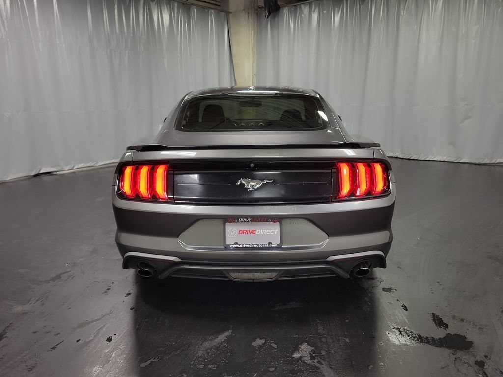 Used 2019 Ford Mustang Coupe RWD image 7