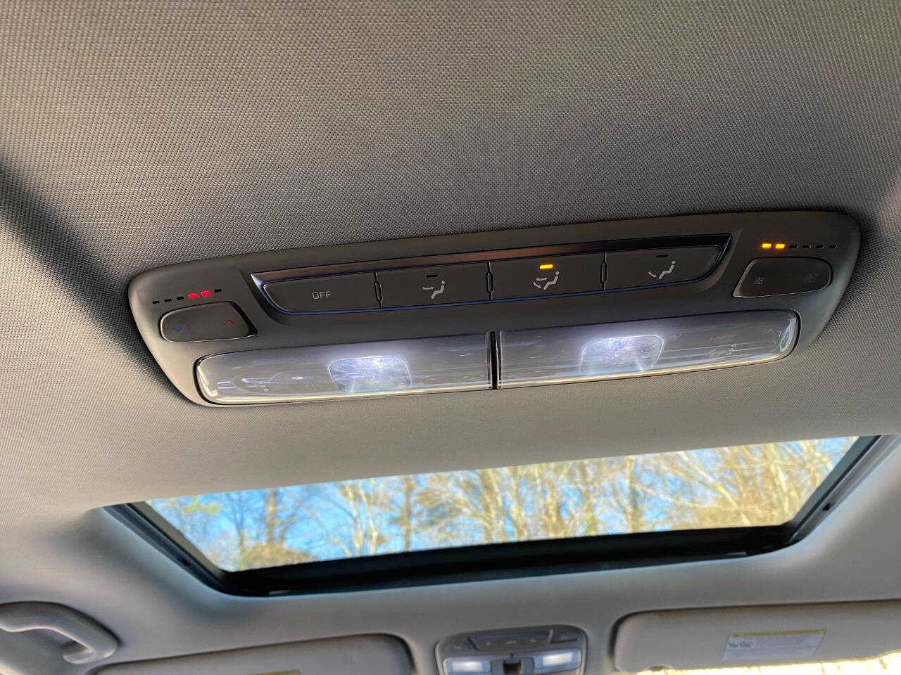 Used 2020 Kia Telluride S image 48