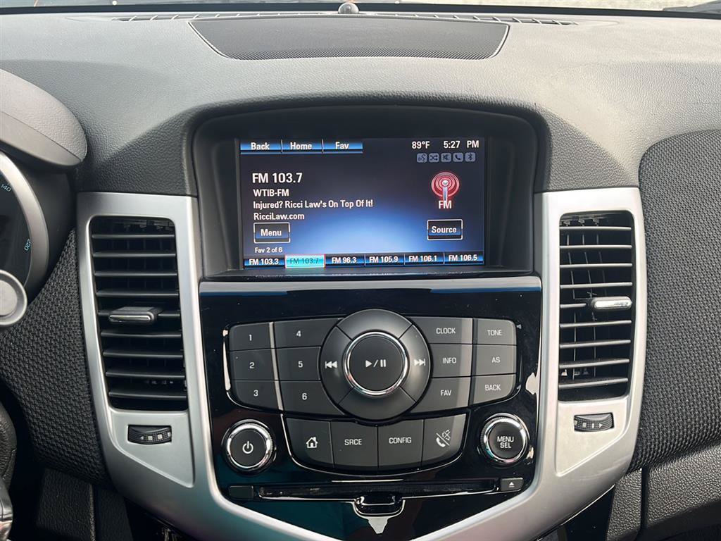 Used 2015 Chevrolet Cruze LT FWD image 5