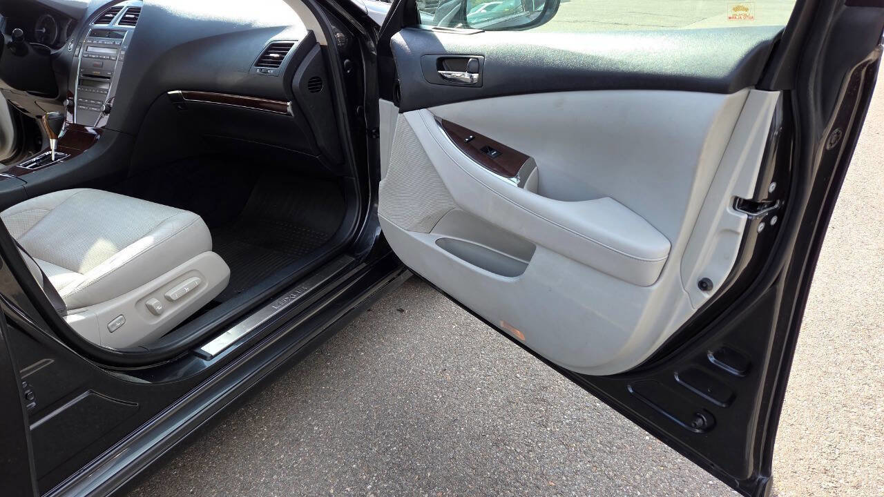 Used 2011 Lexus ES 350 FWD image 38