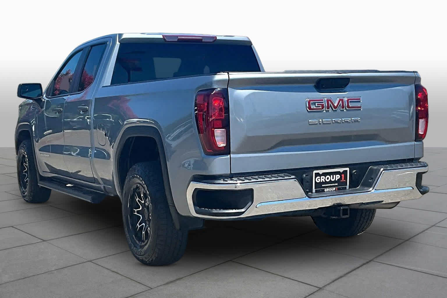 Used 2023 GMC Sierra 1500 Pro w/ Pro Value Package RWD image 11