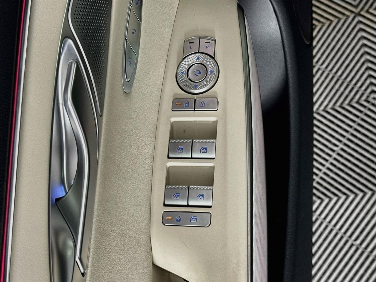 New 2027 Genesis GV70 2.5T Advanced AWD/4WD image 20