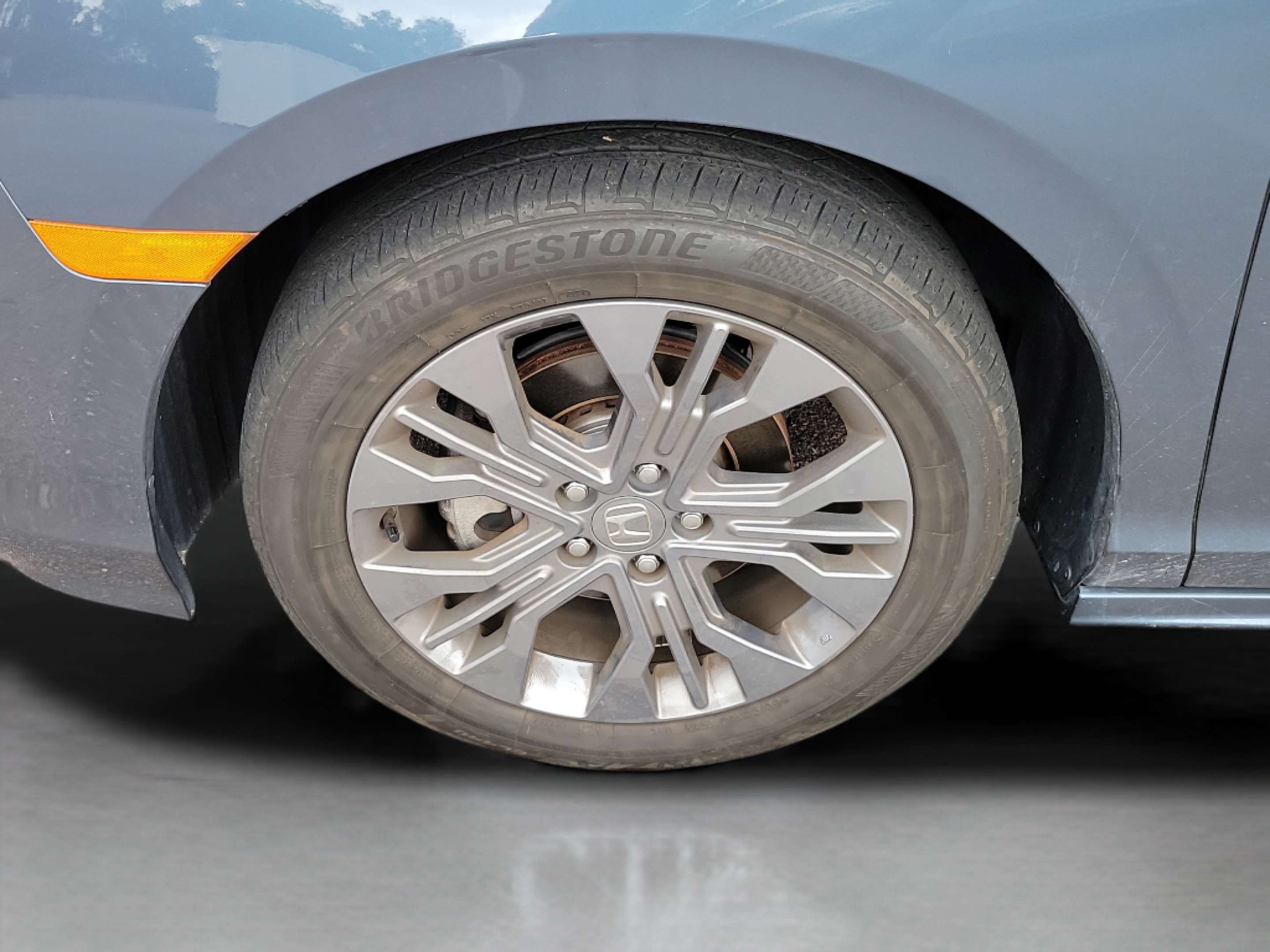 Certified 2025 Honda Odyssey Touring image 35