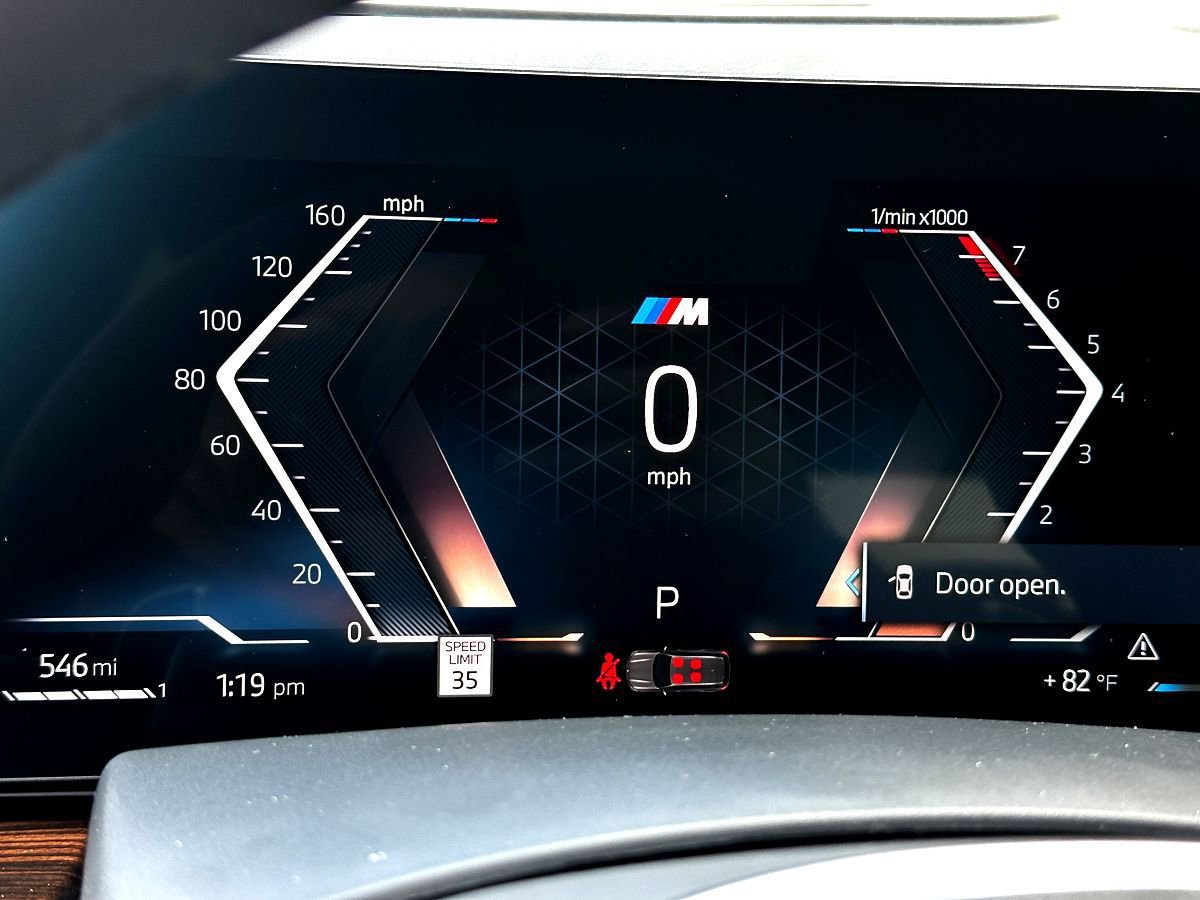 New 2026 BMW X7 xDrive40i w/ M Sport Package image 14