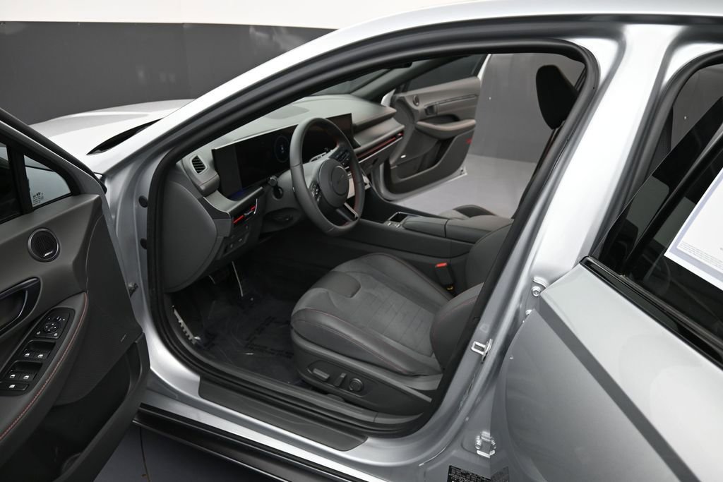 Certified 2025 Hyundai Sonata N Line FWD image 15