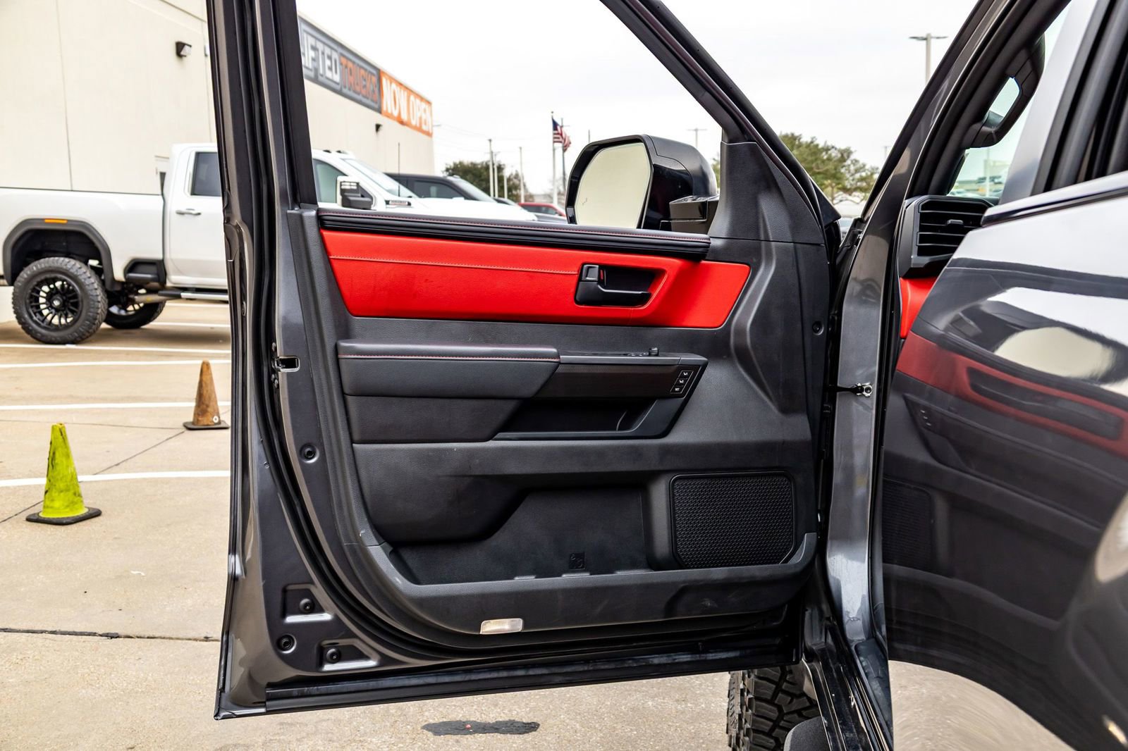 Used 2025 Toyota Sequoia TRD Pro image 37