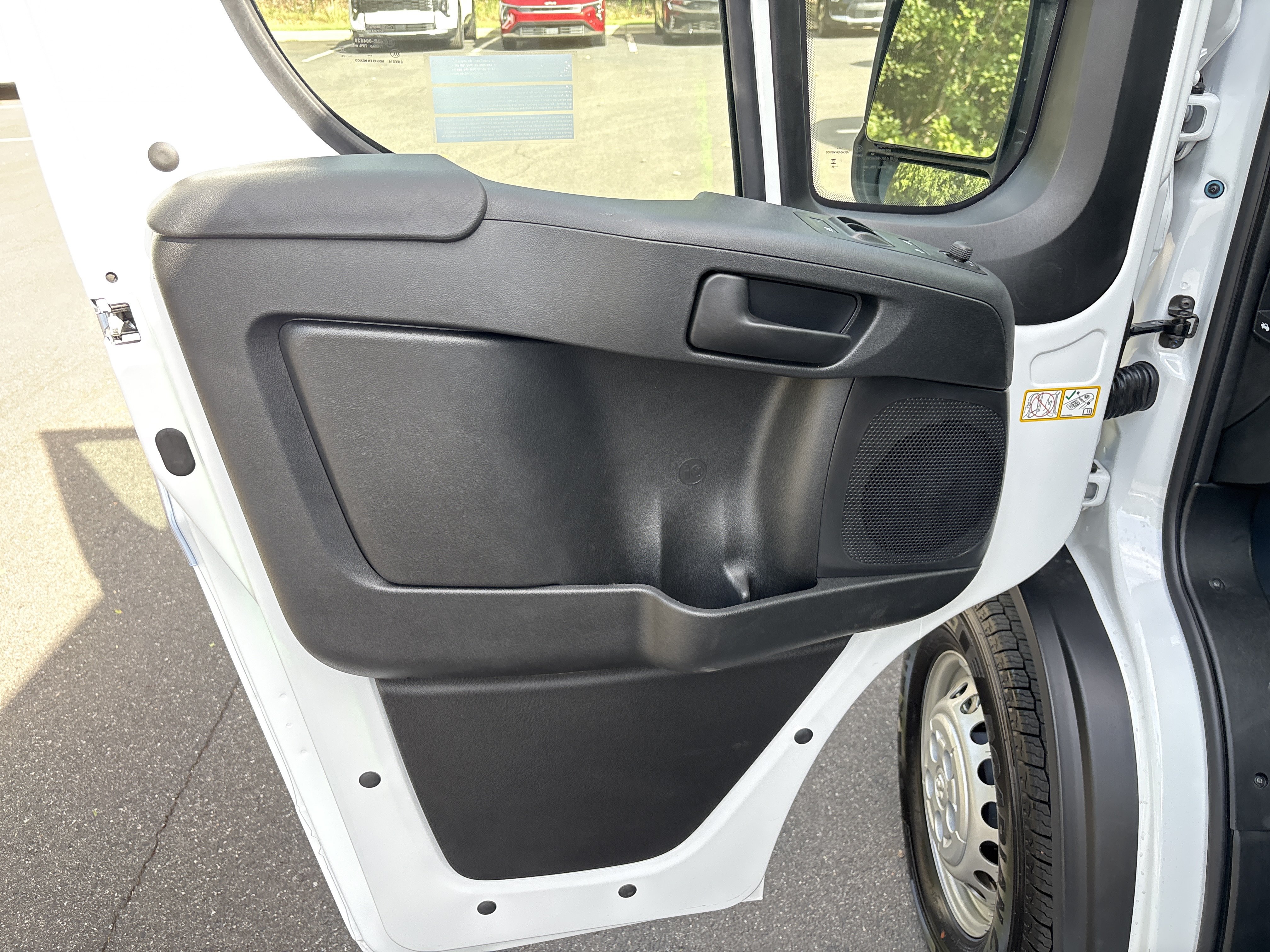 New 2026 RAM ProMaster 3500 w/ Advanced Safety Group FWD image 14