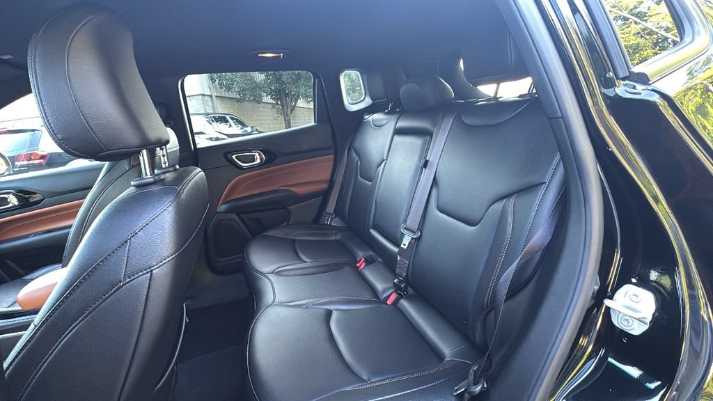 Used 2024 Jeep Compass Limited AWD/4WD image 24