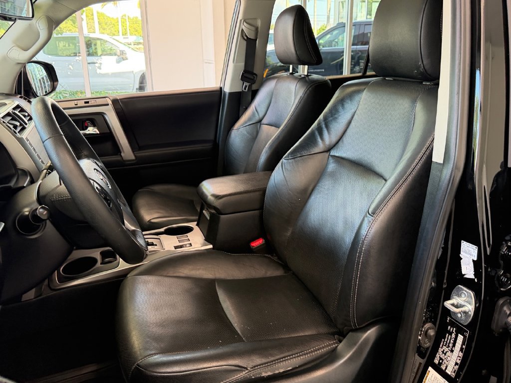 Used 2022 Toyota 4Runner Limited RWD image 5